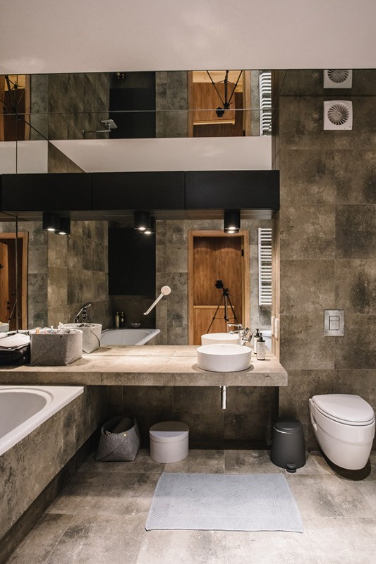 Интерьер двухэтажной квартиры для молодой семьи с ребенком