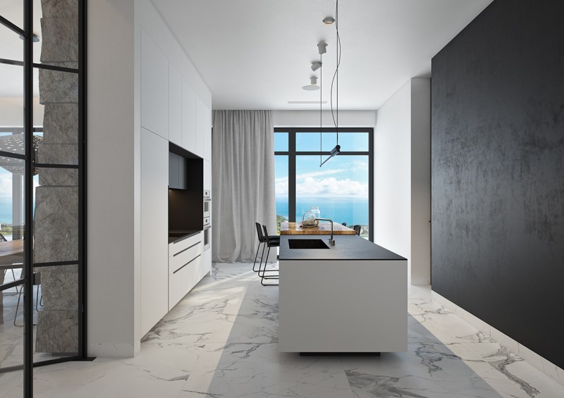 Панорамные окна в доме у моря