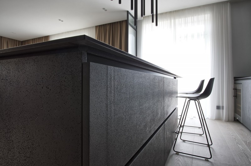 Декоративный черный цемент в интерьере кухни