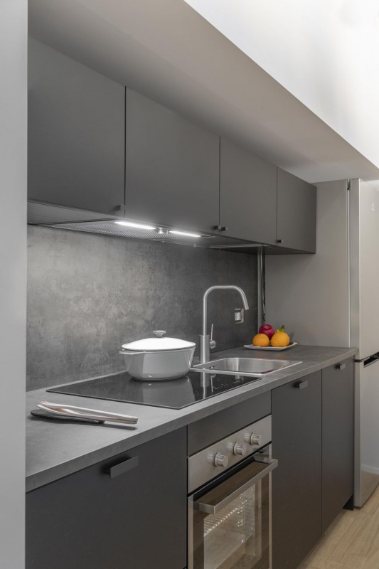 Квартира-студия в старинном полуразрушенном палаццо в Италии