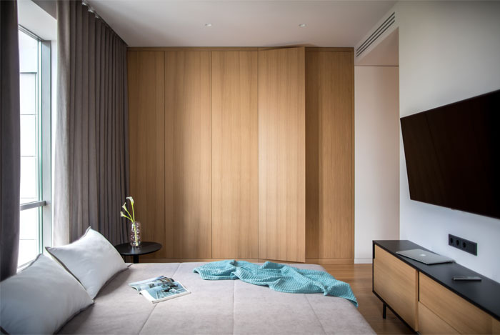 Минималистичный интерьер квартиры для семьи с маленькой дочкой