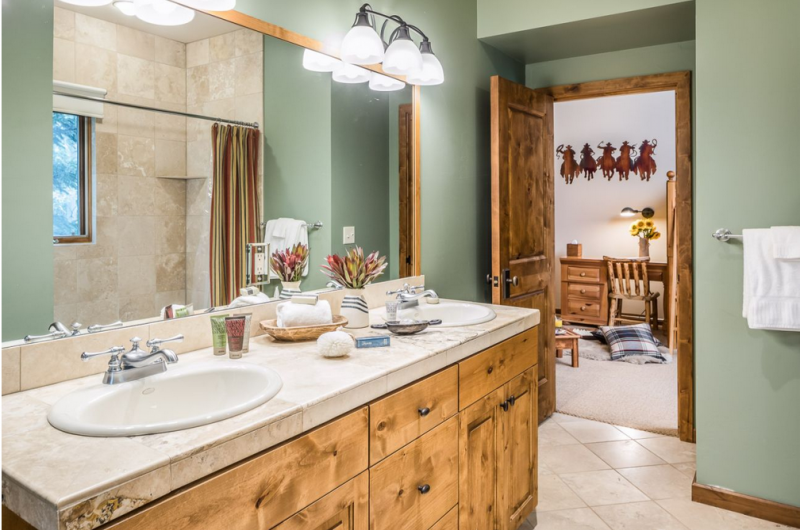 Современный дом-шале в Титон-Вилидж, Вайоминг