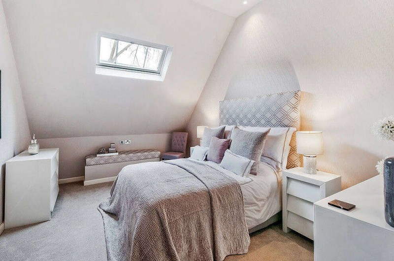 Средневековая церковь, преобразованная в частную резиденцию в Снодленде, Шотландия