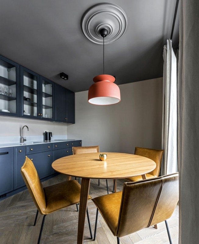 Элегантный баланс между современным и классическим стилями