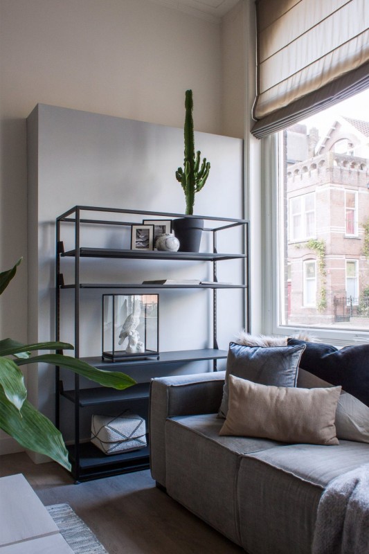 Элегантный монохромный дом в Нидерландах