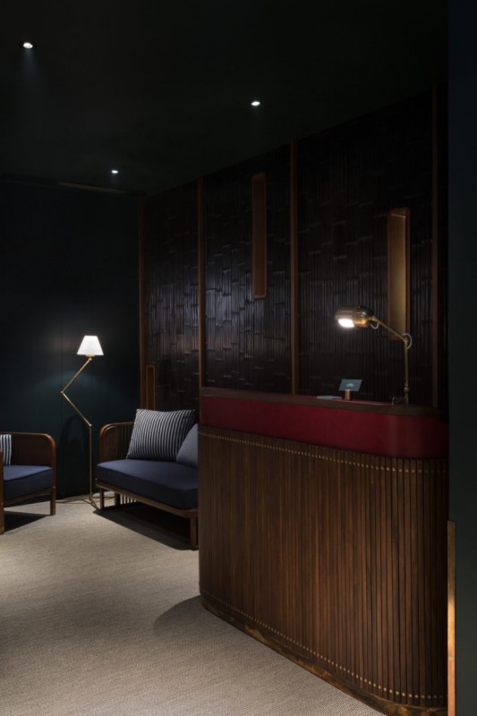 Городской отель Fleming, вдохновленный морской и промышленной эпохой Гонконга в 70-х годах Городской отель Fleming, вдохновленный морской и промышленной эпохой Гонконга в 70-х годах