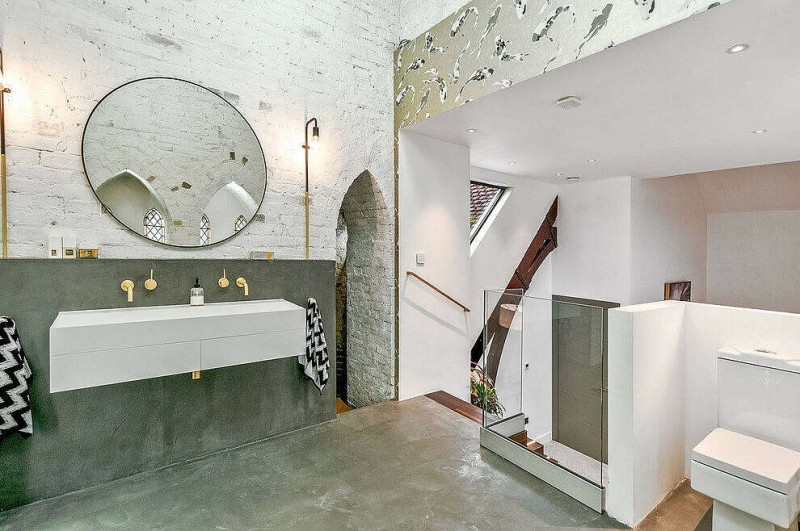 Средневековая церковь, преобразованная в частную резиденцию в Снодленде, Шотландия