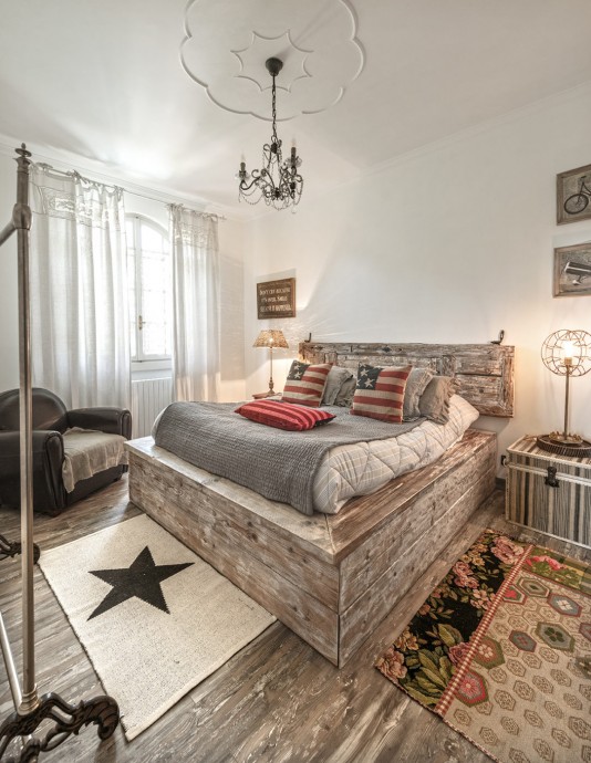 Небольшой отель La Maison Gatta в коммуне Понкаале, Италия