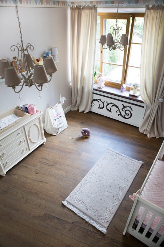 Интерьер богемной квартиры для семейной пары с детьми