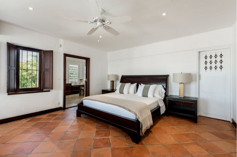 Испанская вилла в карибском стиле