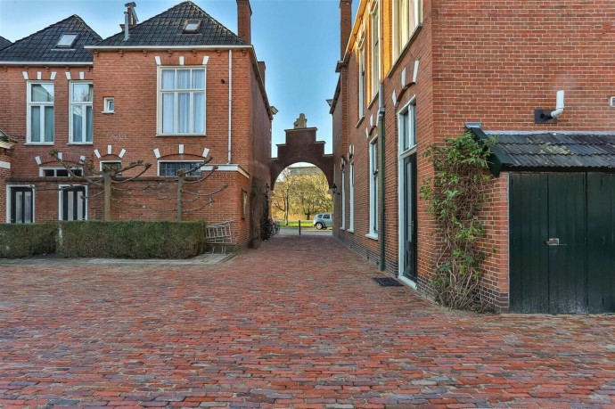 Дом в историческом жилом комплексе Het Typografengasthuis в Гронингене, Нидерланды