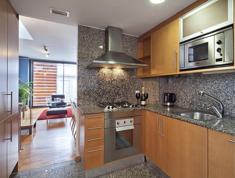 Квартира с террасой в Барселоне Квартира с террасой в Барселоне