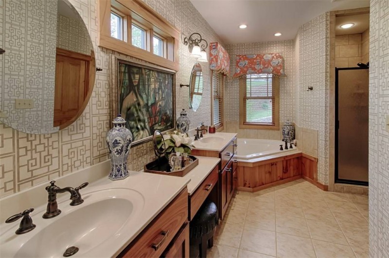 Особняк у озера в городе Батлер, Теннесси