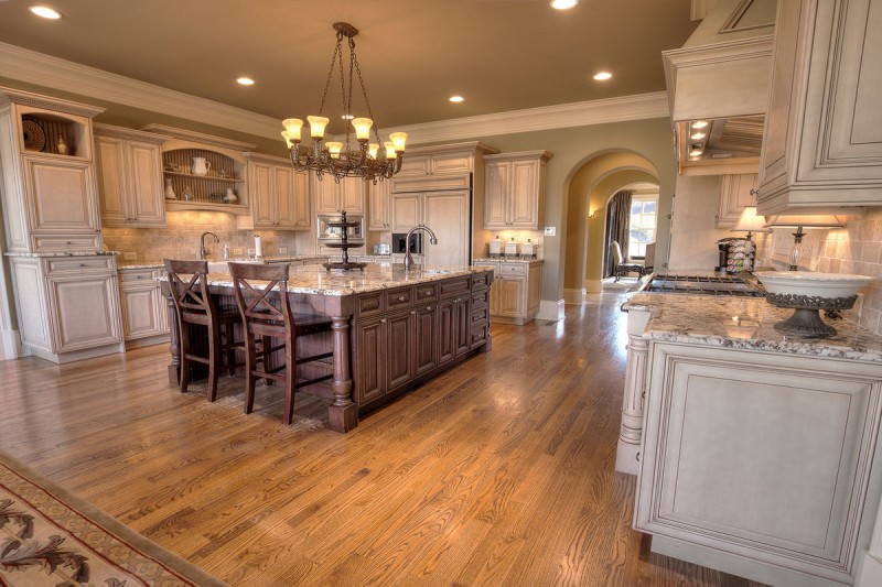 Вневременная элегантность обстановки дома в городе Розуэлл, штат Джорджия