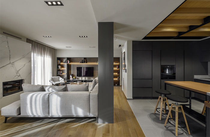 Двухуровневые апартаменты в городе Каламата, Греция