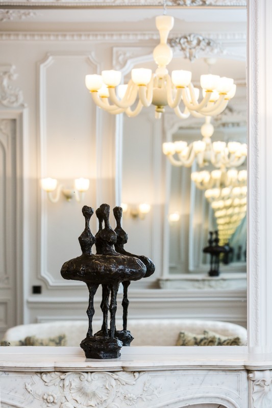 Квартира на Елисейских полях