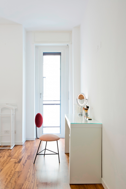 Дизайн интерьера двухуровневых апартаментов в Милане Дизайн интерьера двухуровневых апартаментов в Милане