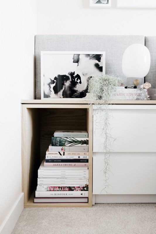 Изящные элементы декора в интерьере очаровательной квартиры