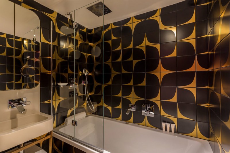 Красочный бутик-отель Idol в Париже