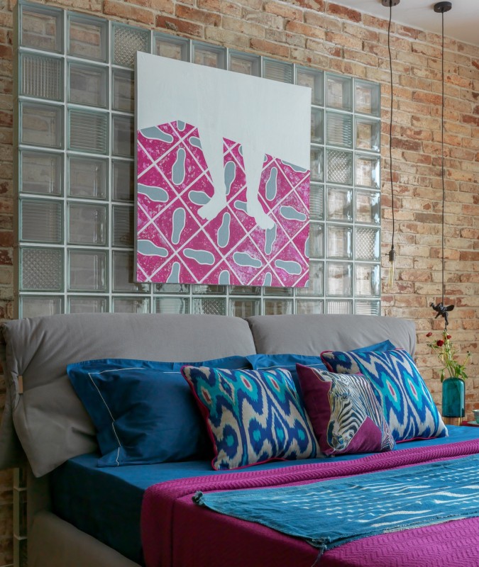 Красочный причудливый интерьер в таунхаусе Красочный причудливый интерьер в таунхаусе