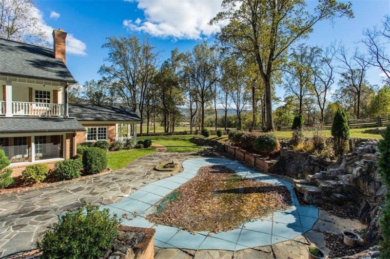 Хорошо обустроенный особняк в Перселлвилле, Вирджиния