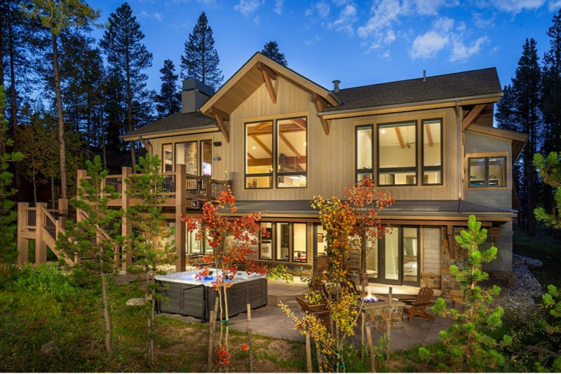 Интерьер загородного дома Интерьер загородного дома