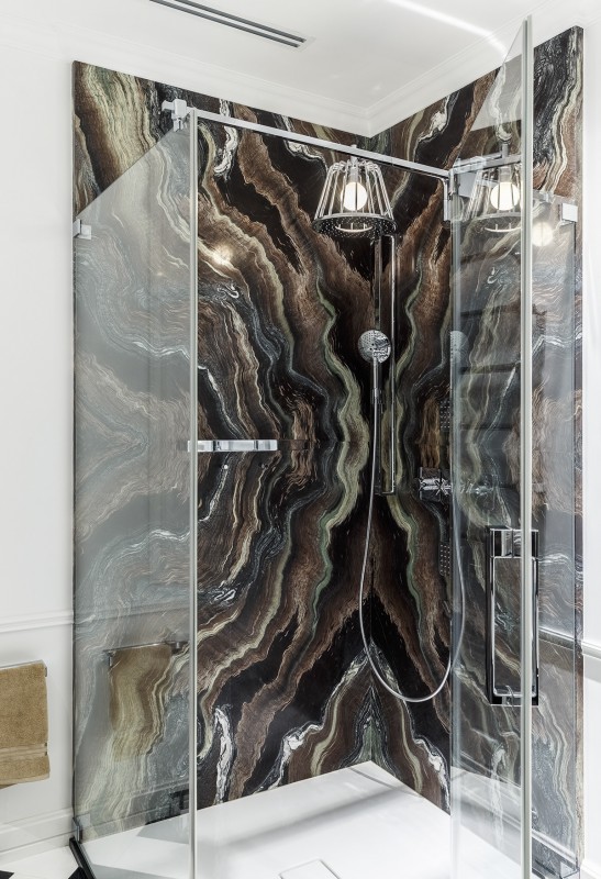 Яркий и необычный интерьер Яркий и необычный интерьер