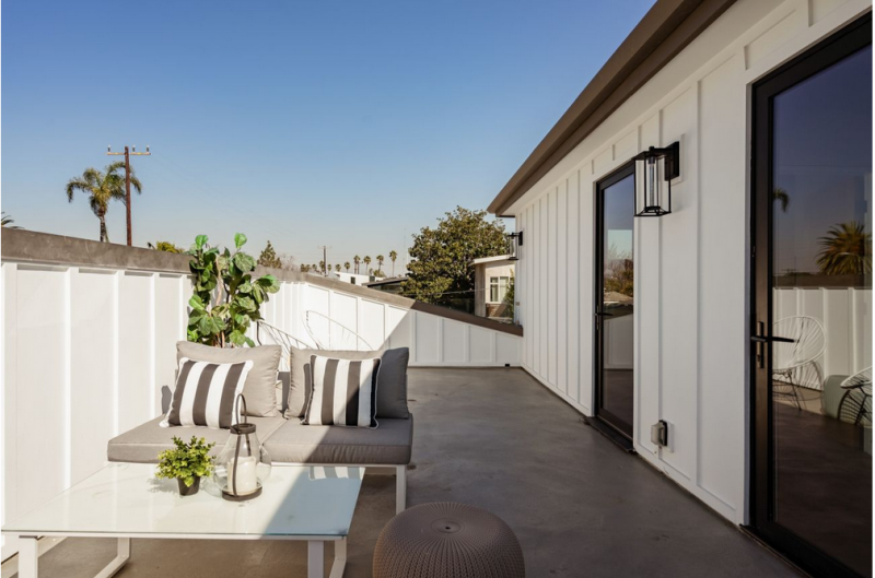 Интерьер мансардной квартиры в Лос-Анджелесе