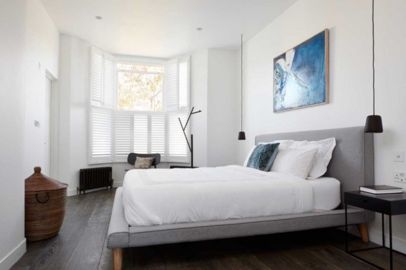 Многоуровневый дом с террасой, расположенный в Лондоне