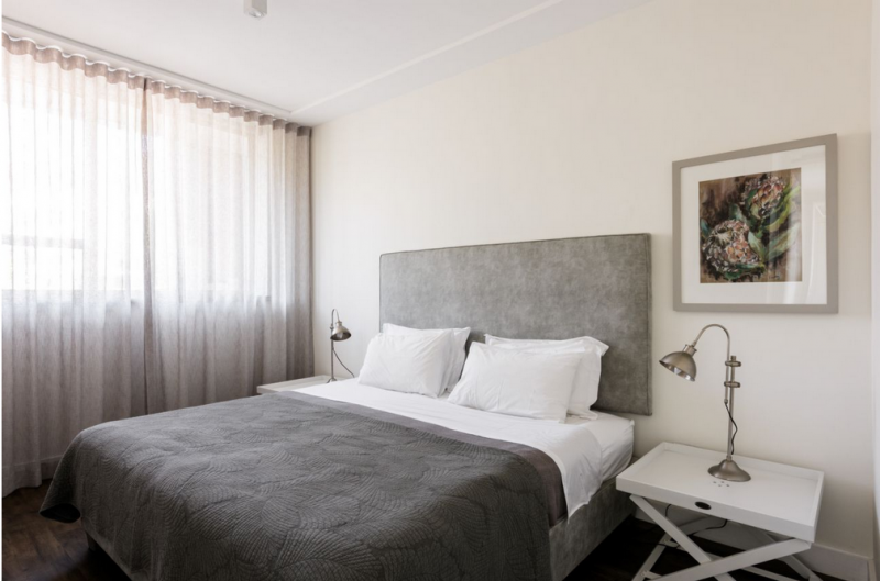 Интерьер уютных апартаментов в Кейптауне Интерьер уютных апартаментов в Кейптауне