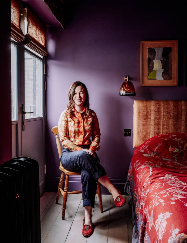 Пышно декорированный красочный интьерьер дома в Восточном Лондоне Пышно декорированный красочный интьерьер дома в Восточном Лондоне