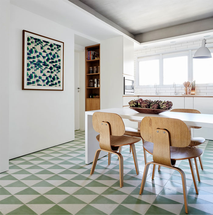 Обилие естественного света и захватывающий дух вид на оживленный мегаполис в квартире в Сан-Паулу