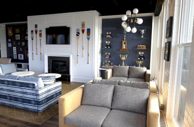 Закрытый клуб любительской спортивной команды в Торонто Balmy Beach Canoe Club