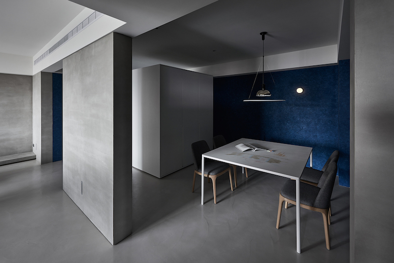 Современная квартира со сдержанным и сбалансированным интерьером Современная квартира со сдержанным и сбалансированным интерьером