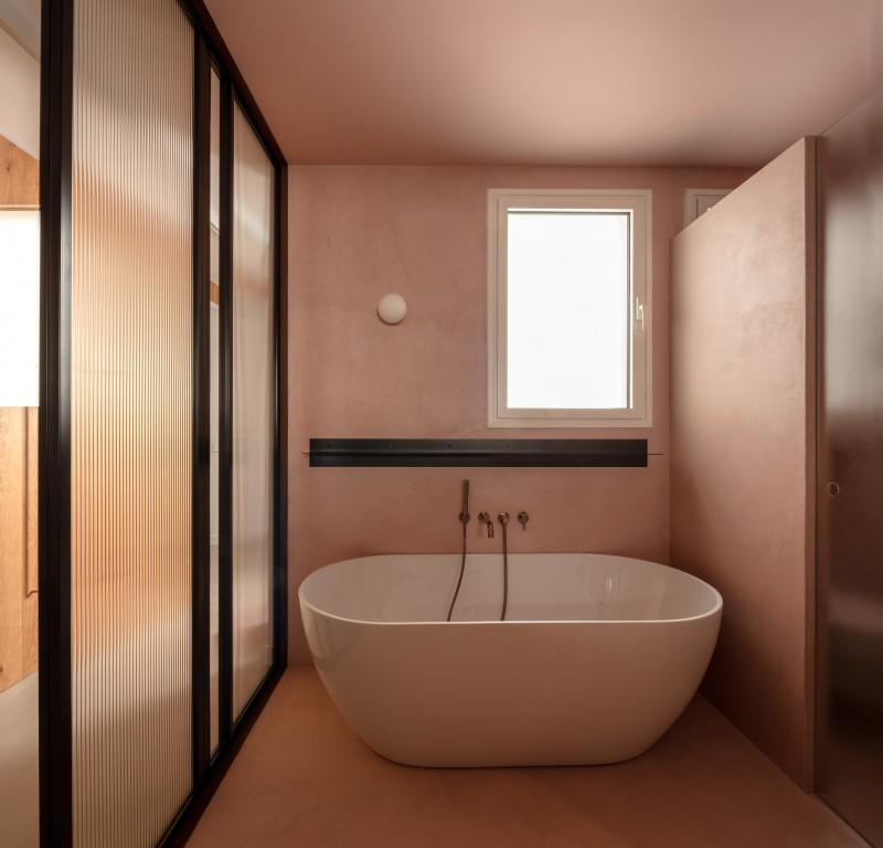 Просторная квартира площадью 110 м2 в Барселоне