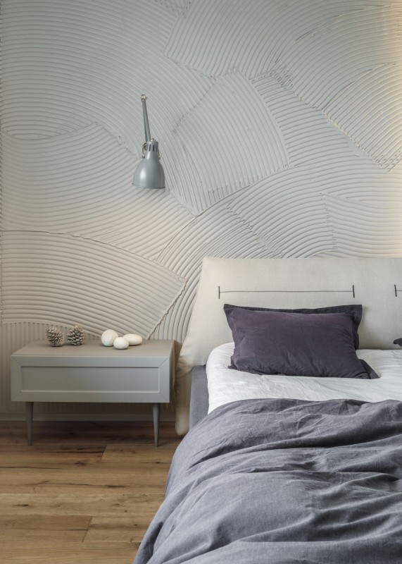 Сочетание дерева и металла в апартаментах, расположенных в Бухаресте