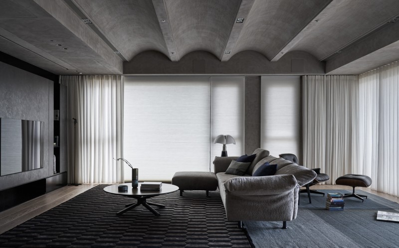 Интерьер просторной квартиры в Тайване