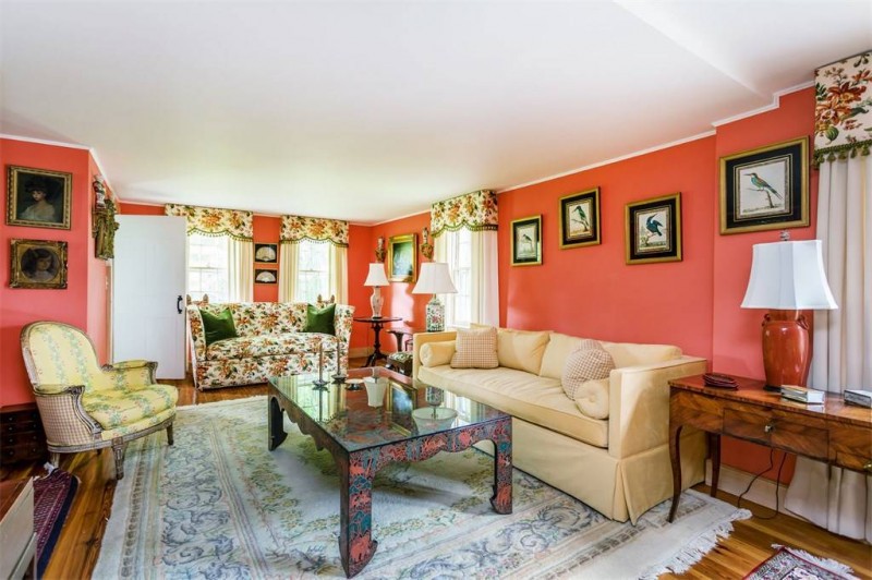 Колониальное старинное поместье в Коннектикуте