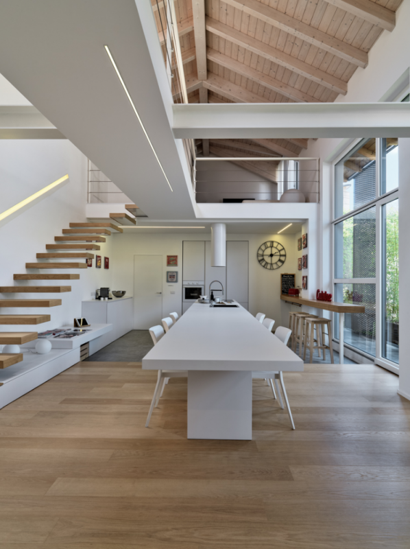 Лофт в старом отреставрированном механическом цеху