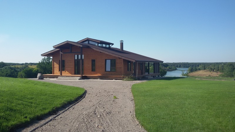 Проект загородного деревянного дома