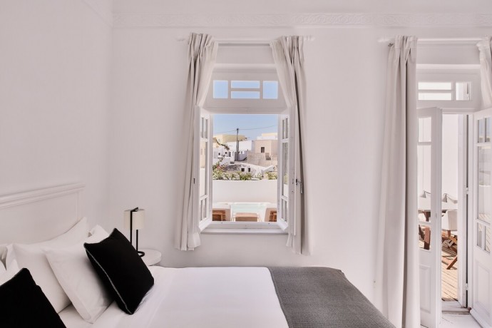 Отель Vedema Resort на Санторини