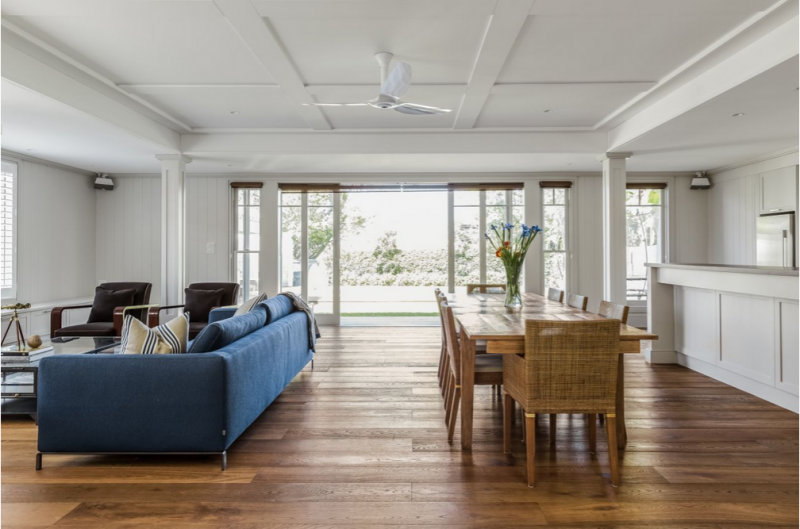 Семейная резиденция с четырьмя спальнями в Сиднее