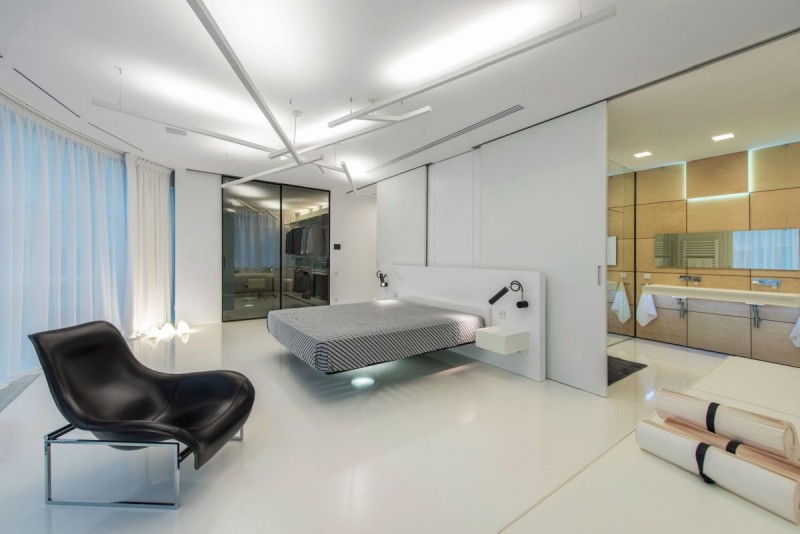 Минималистичный дизайн интерьера с акцентом на модульность и функциональность