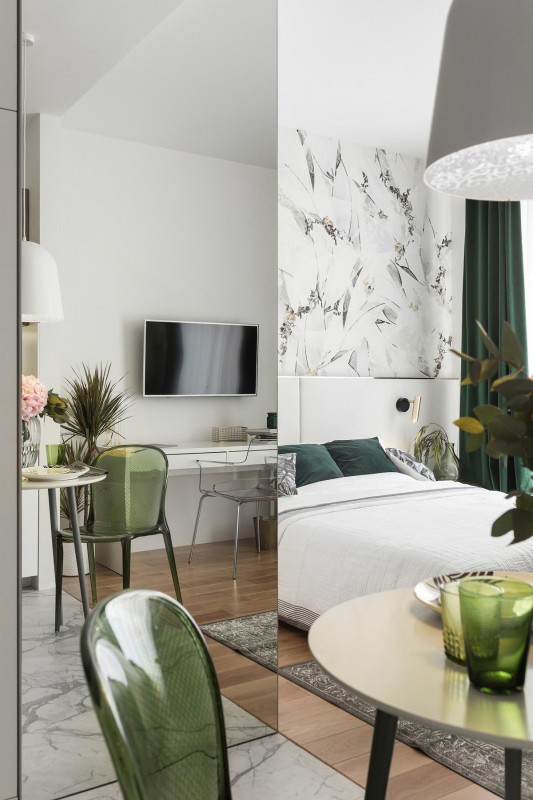 Светлый интерьер с сине-зелеными акцентами Светлый интерьер с сине-зелеными акцентами