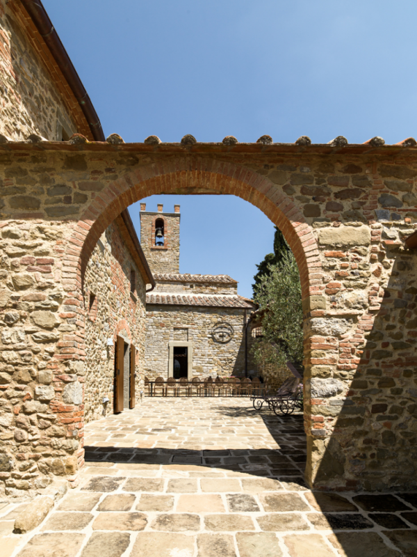 Частная резиденция в бывшем старинном монастыре