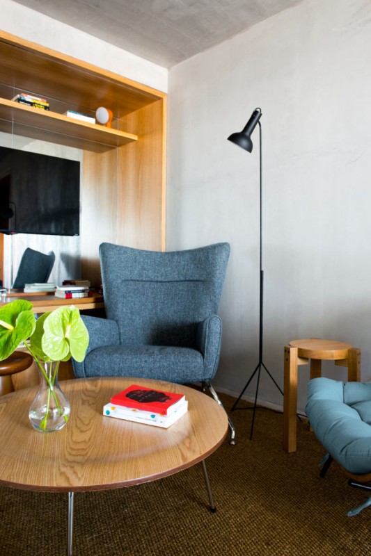 Холостяцкая квартира, расположенная в Куритибе, Бразилия Холостяцкая квартира, расположенная в Куритибе, Бразилия