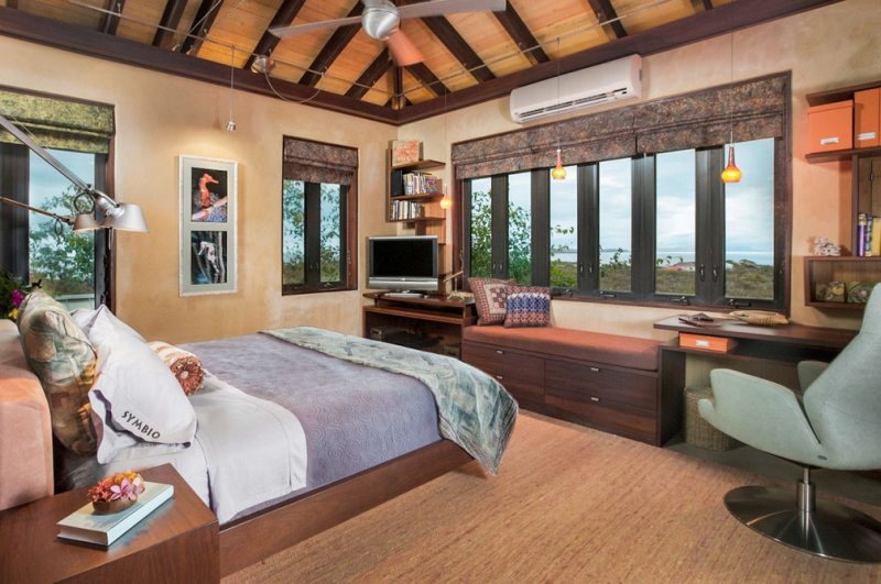 Вилла в окружении пышного тропического сада на Британских Виргинских Островах Вилла в окружении пышного тропического сада на Британских Виргинских Островах