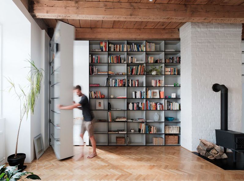 Квартира в бывшем реконструированном монастыре 1719 года постройки