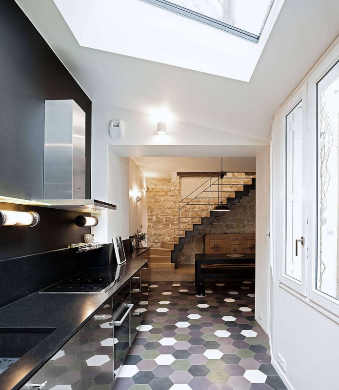 Парижская квартира с небольшим внутренним двориком