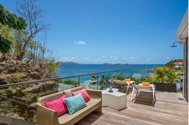 Современная вилла на скале с видом на море в Сент-Бартелеми